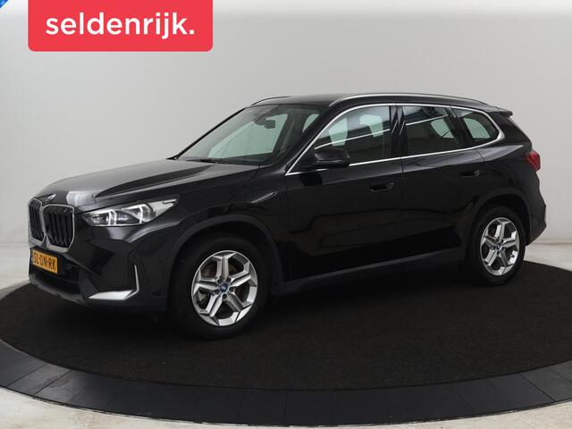 BMW X1 xDrive25e | Leder | Sportstoelen | Carplay | Adaptief LED | Keyless | Camera | Park Assist | Live Cockpit | Climate control | Navigatie | PHEV | Plug In | SOH 92%
