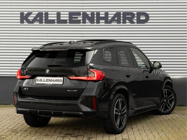 BMW X1 sDrive18i M-Sport - Pano - Trekhaak - Memoryzetel - Harman Kardon