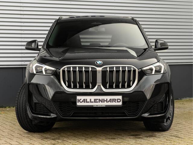 BMW X1 sDrive18i M-Sport - Pano - Trekhaak - Memoryzetel - Harman Kardon
