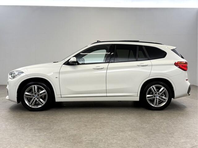 BMW X1 sDrive20d High Executive M-Sport | Pano | Camera | HuD | Sfeer | Clima | Trekhaak | Cruise | Navi