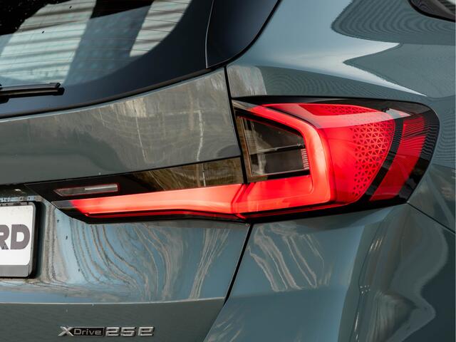 BMW X1 xDrive25e M-Sport - Premium Pack - Camera - Stoelverwarming