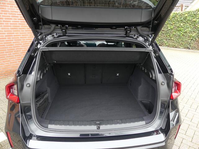 BMW X1 sDrive18i M-Sport / Panoramadak