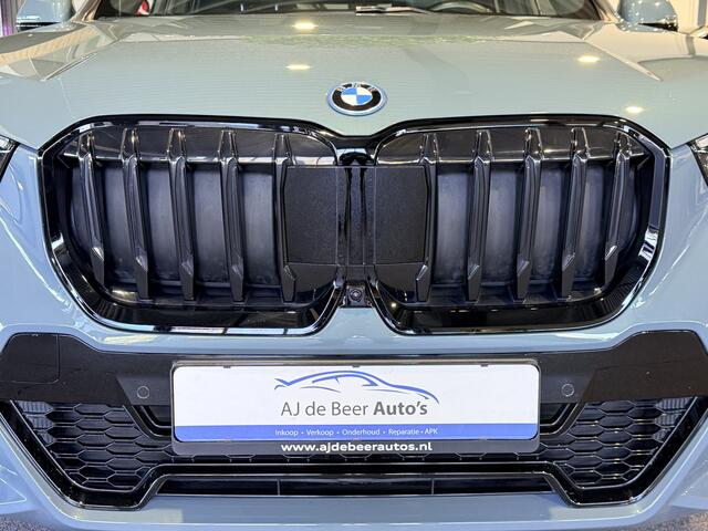 BMW X1 xDrive25e High Executive M-Sport | Panorama | 360 Camera | HUD | Carplay/Android