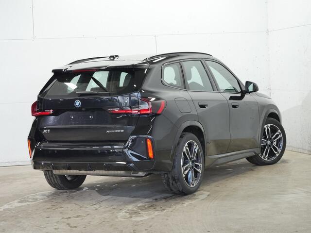 BMW X1 xDrive30e | M-Sport | Co Pilot | Trekhaak | Harman/kardon | Elek. stoelverst. Head up