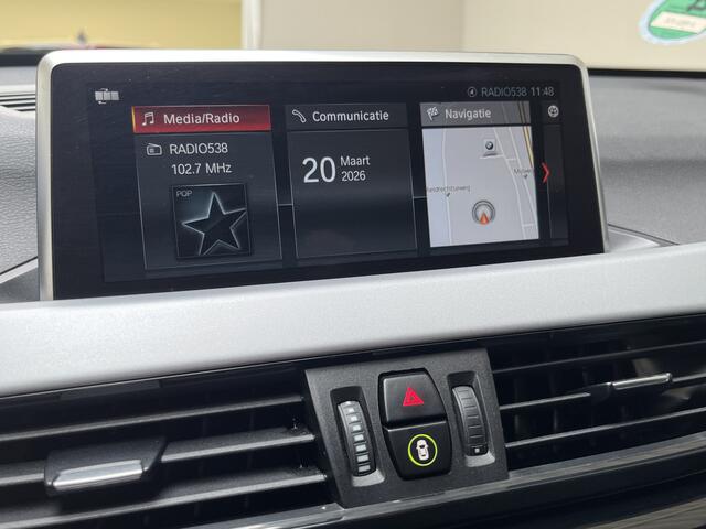 BMW X1 sDrive18i Automaat | Trekhaak | Stoelverwarming | PDC | Navi | 2 jaar BMW Garantie |