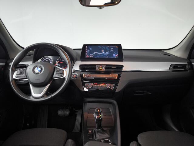 BMW X1 sDrive18i Executive Edition Camera | Panoramadak | Trekhaak