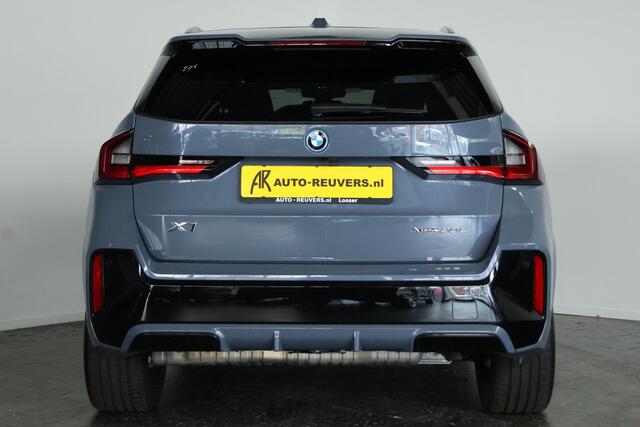 BMW X1 xDrive30e M-Sport / Opendak / HUD / HarmanKardon / ACC