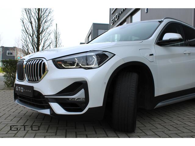 BMW X1 xDrive25e | LED | Getint Glas | Camera | Trekhaak