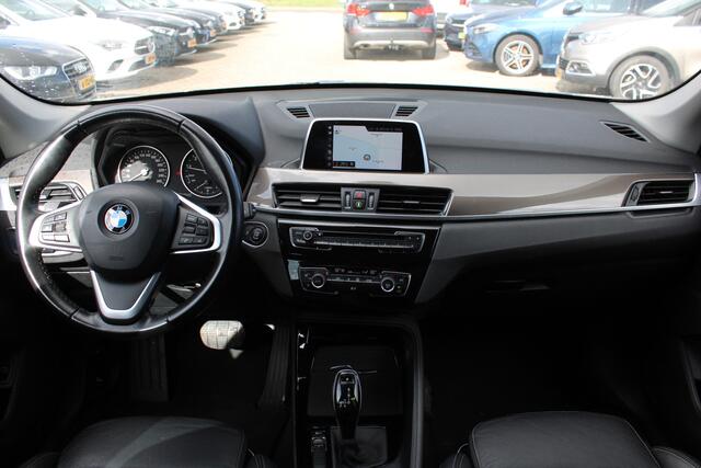 BMW X1 sDrive18i Automaat Executive X-Line Sportstoelen 18'' NAVI TREKHAAK