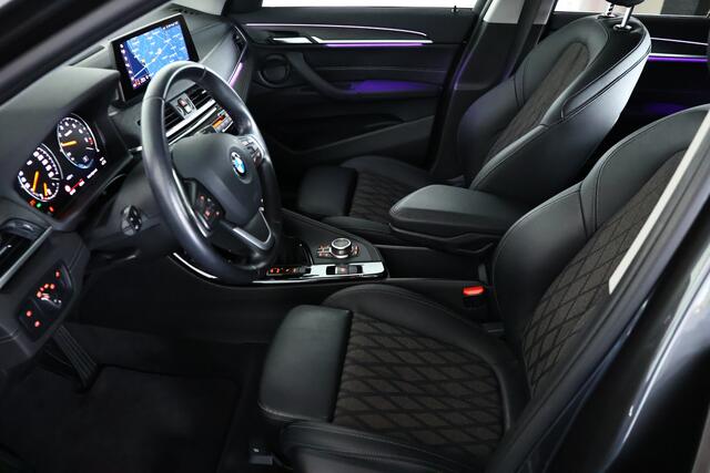 BMW X1 xDrive25e xLine / LED / HUD / Navi / Camera