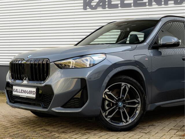 BMW X1 xDrive25e M-Sport - Pano - Trekhaak - Driving Ass Prof - Head-up