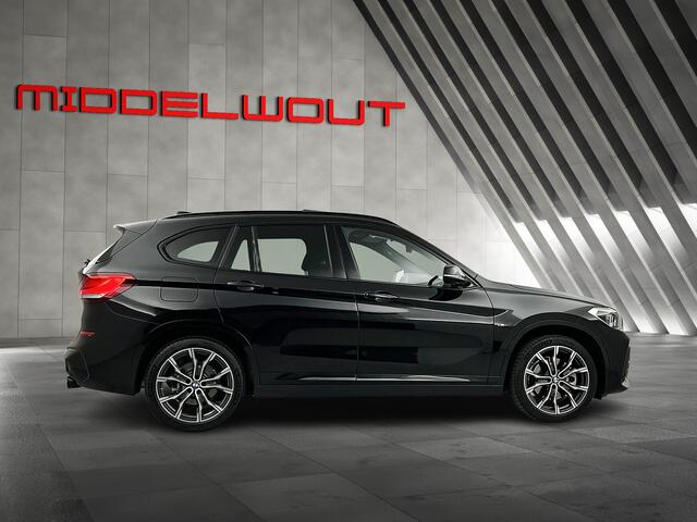 BMW X1 sDrive20i 192 PK Aut. M-Sport/Pano/Camera/19"/Head up