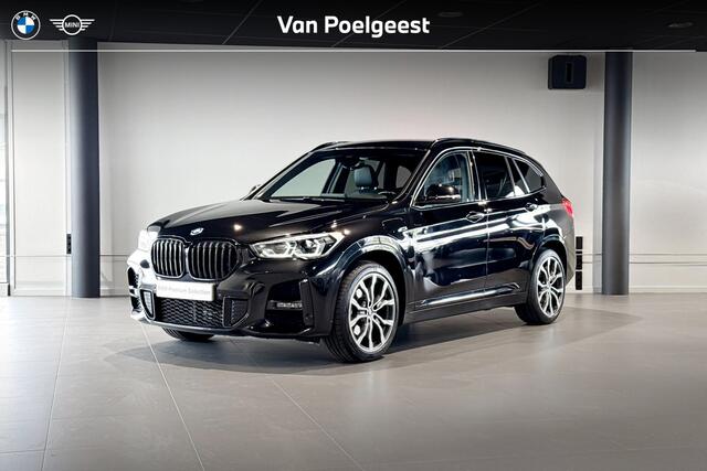 BMW X1 xDrive25e | M Sport | Comfort Access | Stoelverwarming | Head-Up display |
