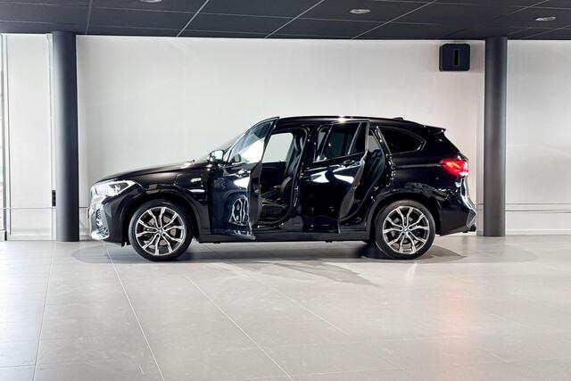 BMW X1 xDrive25e | M Sport | Comfort Access | Stoelverwarming | Head-Up display |
