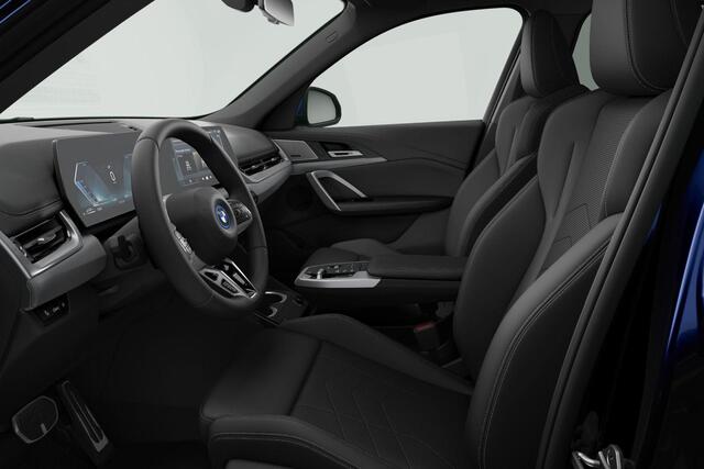 BMW X1 xDrive25e | M-Sport | Harman Kardon | Panoramadak | Driving Assistant Plus | Comfort Access