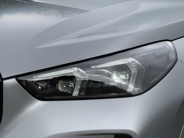 BMW X1 xDrive25e | Frozen Pure Grey | M-Sport Pro | 20'' | Panorama | Harman/Kardon | Driv. Ass. Prof. | Stuur + Stoelverw. | Elek. Trekhaak