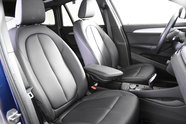 BMW X1 sDrive18i *1ste Eigenaar*Leer*Panoramadak*Navigatie*