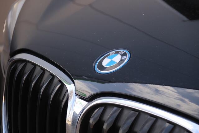 BMW X1 xDrive25e High Plug-in Executive Automaat, Stoelverwarming, Camera, Navi