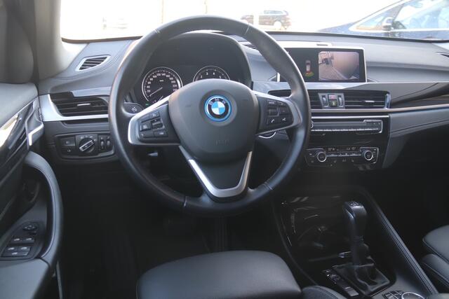BMW X1 xDrive25e High Plug-in Executive Automaat, Stoelverwarming, Camera, Navi