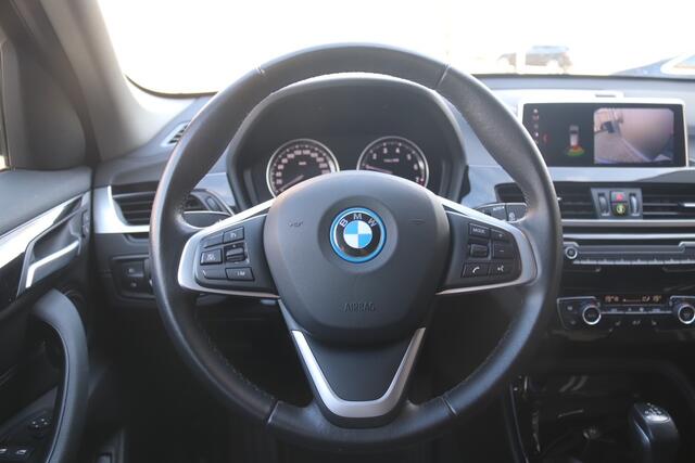 BMW X1 xDrive25e High Plug-in Executive Automaat, Stoelverwarming, Camera, Navi