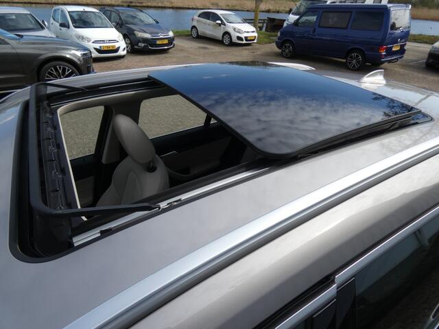 BMW X1 XDRIVE25E X-Line AUT,Led,Leer,Pano,Memory,HeadUp