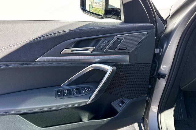 BMW X1 sDrive20i M Sportpakket Pro | Driving Assistant Plus | Innovation Pack | Comfort Pack | Travel Pack | Huisselectie