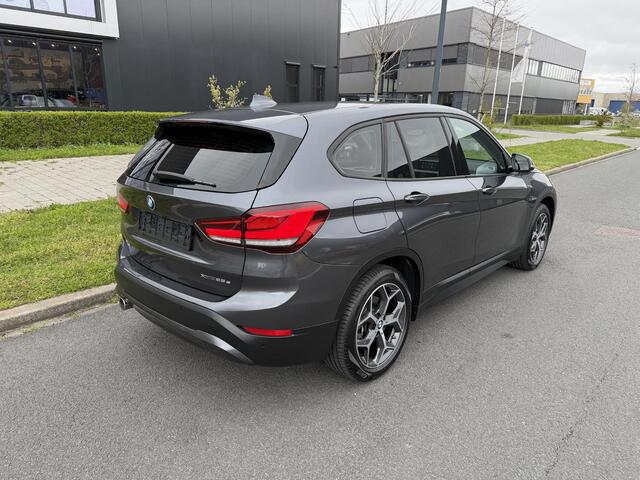 BMW X1 xDrive25e Exec. Carplay, Camera, Sportstoel , LED