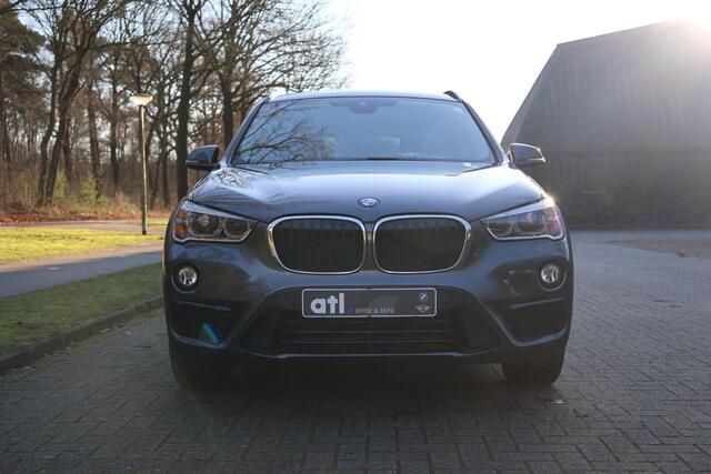 BMW X1 sDrive18i Sportline | Aut | Navi | LED | Stoelverwarming | Clima | Sportstoelen | Sportstuur | Etc.
