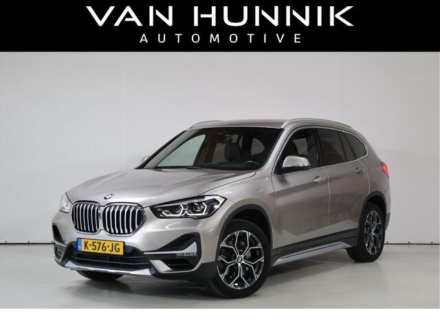 BMW X1 sDrive20i High Ex | Keyless | Hud | Trekhaak | Dealer Oh | NL-Auto
