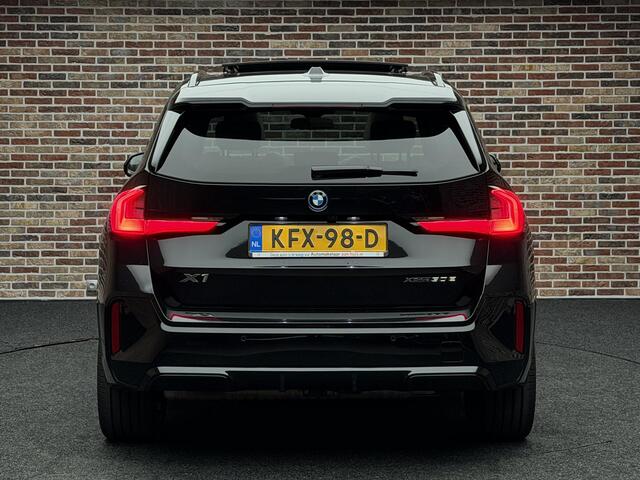 BMW X1 xDrive30e M Sport Dak Adaptive Leer Camera Elek stoel Headup
