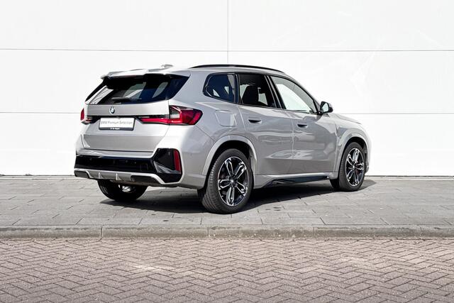 BMW X1 xDrive23i Parking Assistant Plus | M Sportpakket Pro | Innovation Pack | | Selections 1500