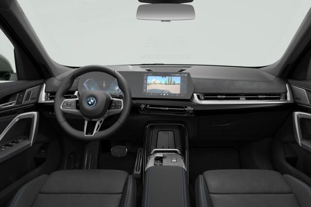 BMW X1 xDrive25e | M Sportpakket Pro | Innovation Pack | Comfort Pack | Travel Pack | Trekhaak