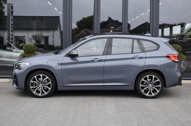 BMW X1 xDrive25e M-Pakket