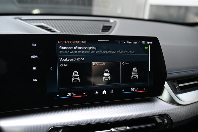 BMW X1 xDrive25e M Sport Automaat / Sportstoelen / Comfort Access / Achteruitrijcamera / Adaptieve LED / Stoelverwarming / M Adaptief onderstel