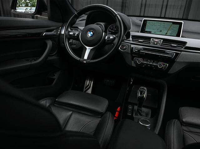 BMW X1 sDrive20i High Executive 192pk | M-Sport | Head-up | 1e Eigenaar | NL-Auto | Leder | Trekhaak |