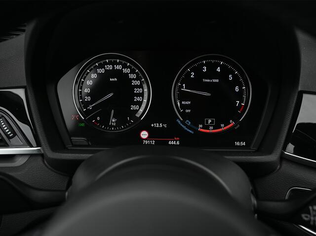 BMW X1 sDrive20i High Executive 192pk | M-Sport | Head-up | 1e Eigenaar | NL-Auto | Leder | Trekhaak |