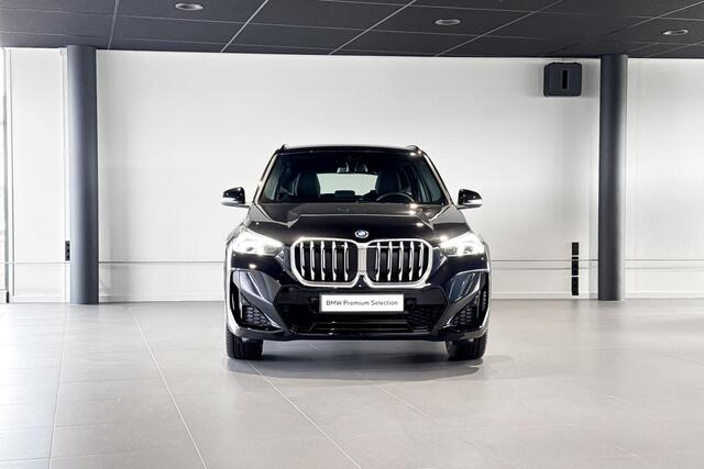 BMW X1 xDrive25e | M Sport | Stoelverwarming | Achteruitrijcamera | Premium Pack |