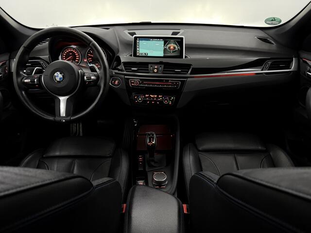 BMW X1 M-Sport sDrive20i High Executive Leder, Navi, Parkeersensoren, Head-up display, Elektrische achterklep, Keyless start, Stoelverwarming