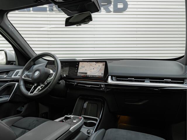 BMW X1 xDrive30e M-Sport Pro - M-Zetels - Full-Option - NP76.000