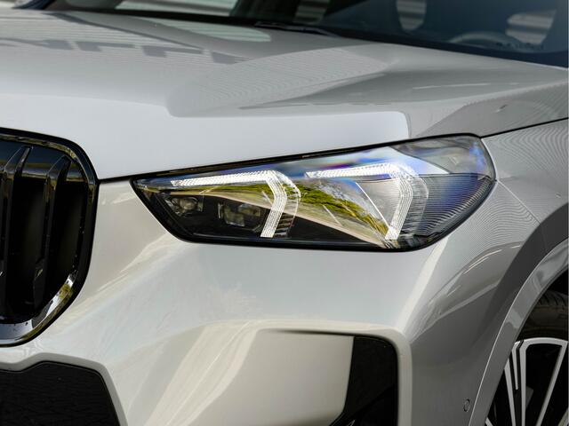 BMW X1 xDrive30e M-Sport Pro - M-Zetels - Full-Option - NP76.000