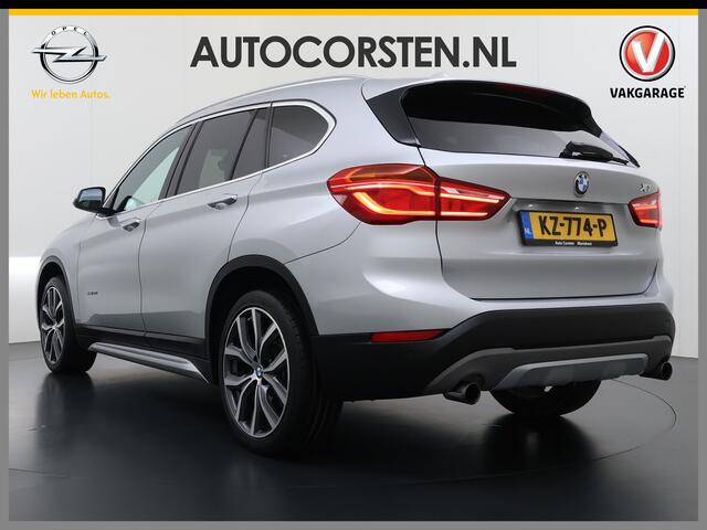 BMW X1 sDrive20i Automaat Pano.dak Leder+Stoelverwarming Harman Kardon®-Hifi Navi Plus Ecc Cruise Control Pdc Centennial High Executive Elek.Achterklep Led Lmv 19" Privacy Glas Bluetooth Origineel Nederlandse Auto