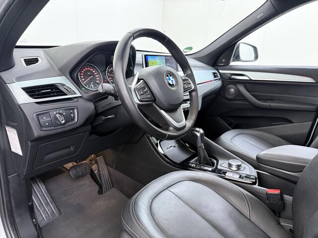 BMW X1 sDrive20i Automaat Pano.dak Leder+Stoelverwarming Harman Kardon®-Hifi Navi Plus Ecc Cruise Control Pdc Centennial High Executive Elek.Achterklep Led Lmv 19" Privacy Glas Bluetooth Origineel Nederlandse Auto
