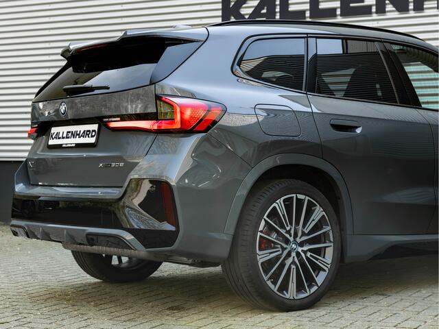 BMW X1 xDrive30e M-Sport Pro - M-Zetels - Full-Option - NP76.000