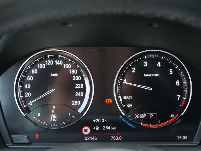 BMW X1 sDrive18i Executive Edition 141 Pk Automaat Navi / PDC / Trekhaak