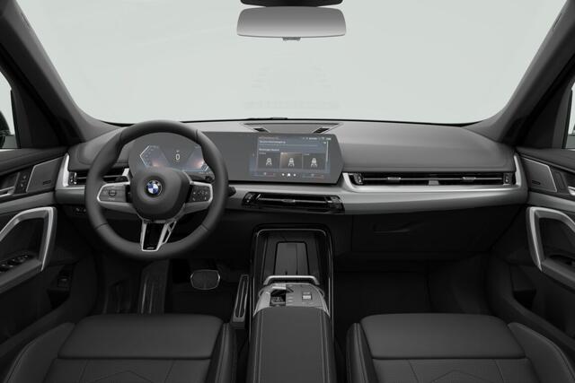 BMW X1 sDrive20i | M Sportpakket Pro | Premium Pack | Travel Pack | Trekhaak