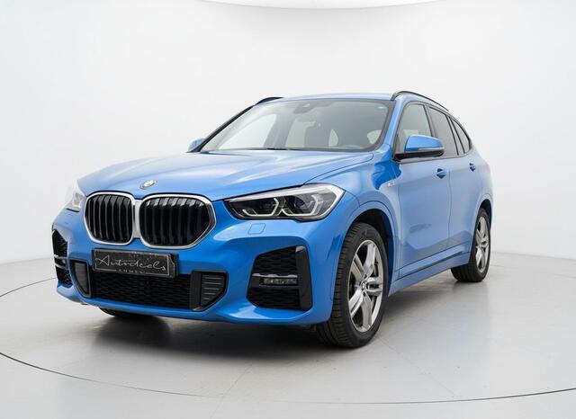 BMW X1 xDrive25e M SPORT - LEER - CRUISE - STOELVERWARMING