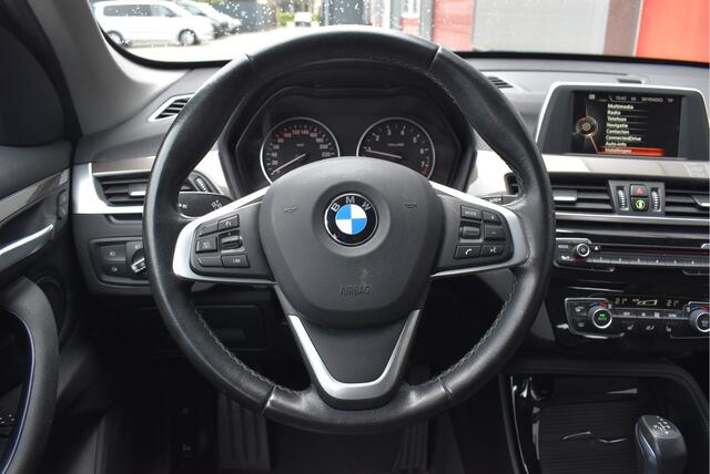 BMW X1 xDrive20i Executive Afn. trekhaak, Cruise, Stoelverwarming, Camera, PDC, LMV 19"