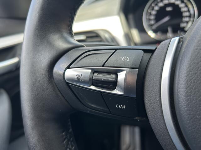 BMW X1 xDrive25e Executive M-Sport // FULL LED // NAVI // SPORTSTOELEN + STOELVERWARMING // PDC // ELEK. KOFFERKLEP