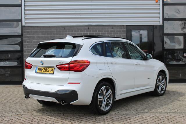 BMW X1 sDrive20i Centennial High Executive / M sport / Panoramadak / N.A.P.