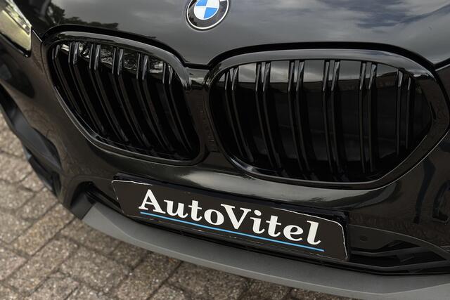 BMW X1 xDrive25e | Head-Up | Trekhaak | Leder | Camera | Elektrische Klep